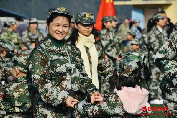 当“保育员”遇见“小小兵” | 记达州升